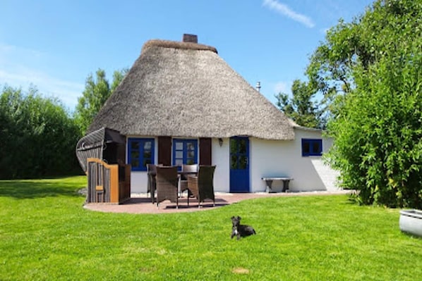 Holiday Home Exterior [summer]