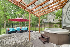 Patio | Private Hot Tub | Pet Friendly w/ Fee (1 Dog Only)