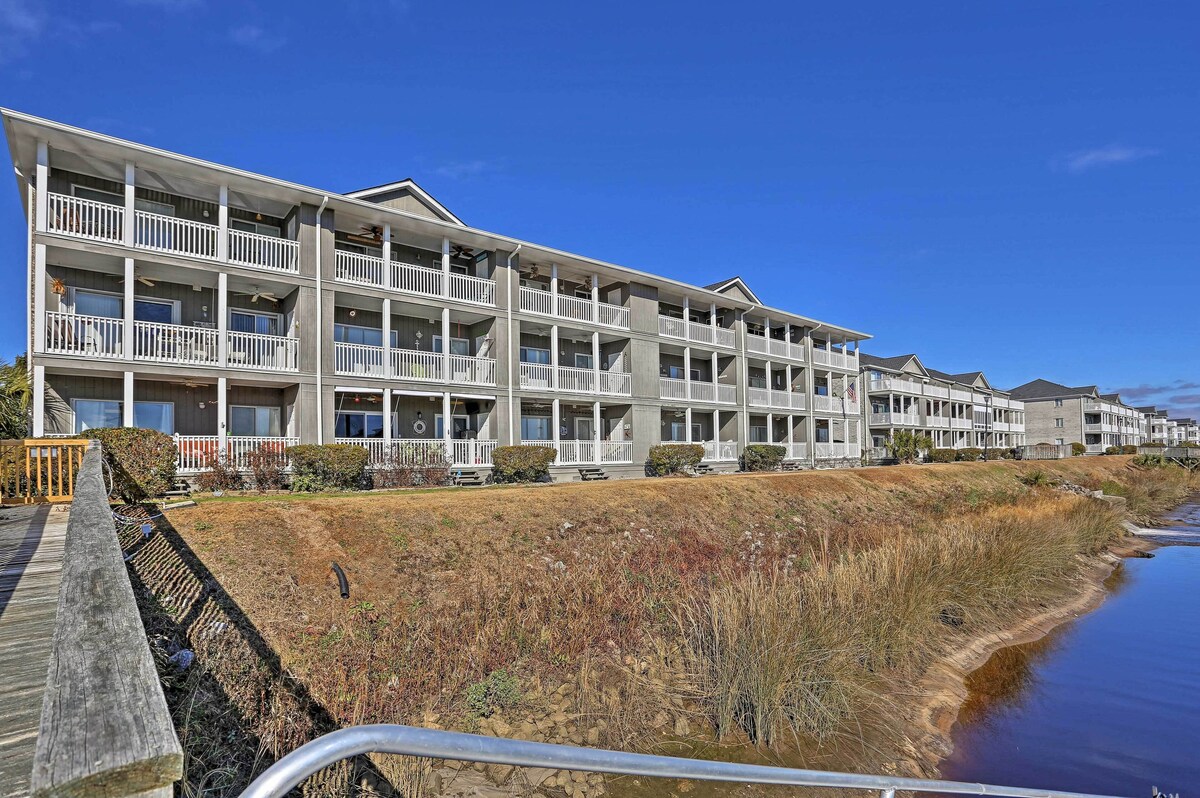 Kid-Friendly Condo w/ Grill ~ 5 Mi to Beach