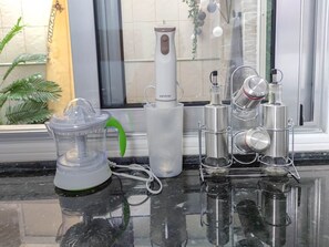 Bathroom amenities