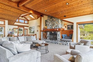 Living Room at Cove Beach Lodge