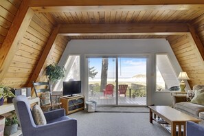 Living Room at Ecola Haven