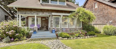 Front Exterior at Quincy Cottage