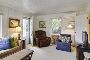 Living Room at Sisters