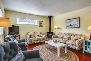 Living Room at Singing Sands