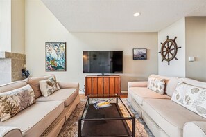 Living Room at Gulls Nest