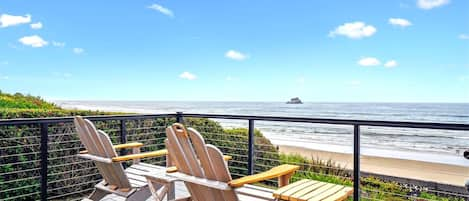 Beach view at Schilling Beach House