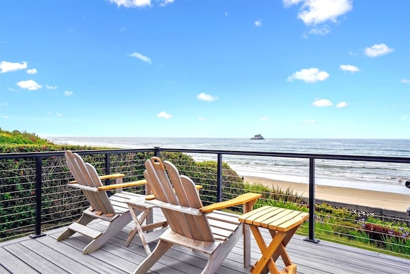 Beach view at Schilling Beach House