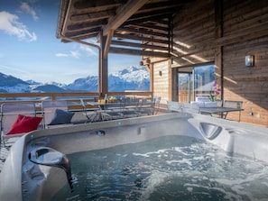 Jacuzzi/Terrace