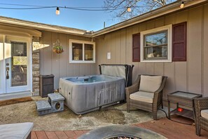 Deck | Private Hot Tub | Gas Fire Pit