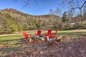 Yard | Wood-Burning Fire Pit | Mountain View