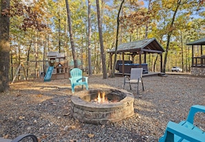 Gather around the fire pit for an evening of stories, marshmallows, and great company.
