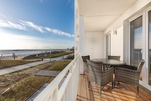 Balkon mit Blick auf die Ostsee