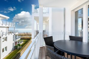 Balkon mit Ostseeblick