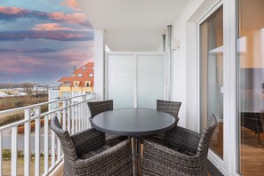 Balkon mit Überdachung