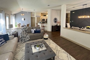 Living Room | Wood-Burning Fireplace | Cable Smart TV | Central A/C
