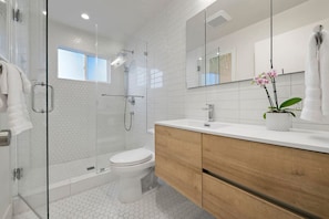 Bright and clean bathroom with modern touches.