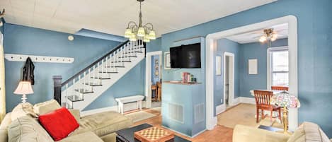 Ashland Vacation Rental | 2BR | 1BA | 751 Sq Ft | Stairs Required