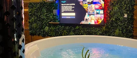 Watch Tv in the Tub