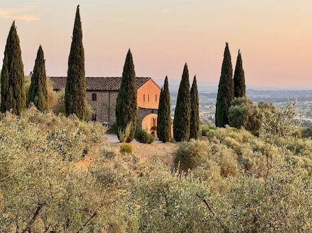 Bioagriturismo Benessere LA COLLINA