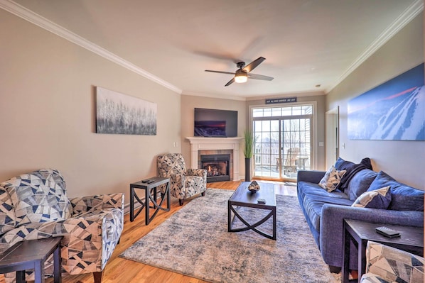 Beech Mountain Vacation Rental | 2BR | 2BA | 1,316 Sq Ft | Stairs Required