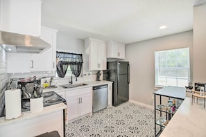 Kitchen | Free WiFi | Central A/C