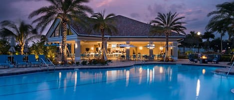 Cabana dining at resort pool
