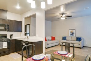 Dining Area | Dishware & Flatware Provided