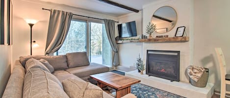 Killington Vacation Rental | 2BR | 2BA | 900 Sq Ft | Stairs Required