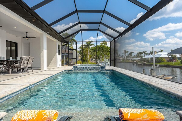 Heated pool vacation rental in Cape Coral, Florida