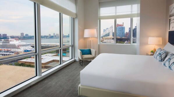 Unit w/ King size bed