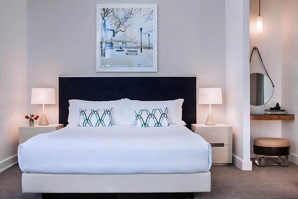 Unit with 1 King size bed
