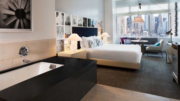 Unit w/ King size bed