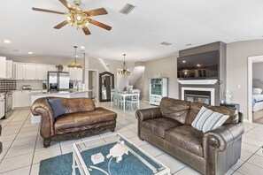 Second Floor Kitchen, Dining Room & Living Space