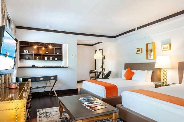 Unit with Two Queen beds