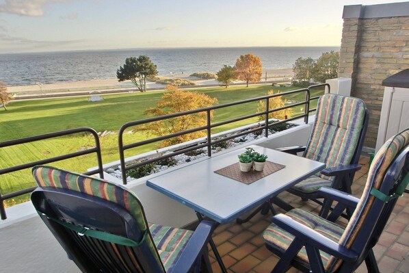 Balkon mit Seeblick