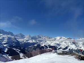 Snow and ski sports