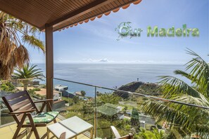 2 Ourmadeira Villas In Madeira With Sea View Vista Grande Bedroom 1 Balcony