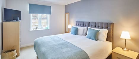 Harbour View, Whitby - Host & Stay