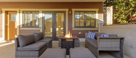 Patio with Fire pit