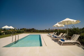 Garden, Outdoor, Pool