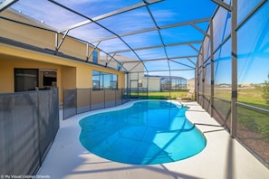 Private North Facing Pool