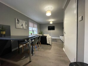 Living Room / Lounge