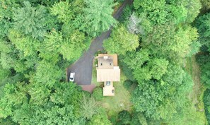 Secluded Wooded Location!