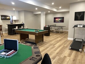 Spielezimmer