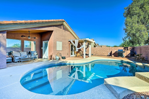 Goodyear Vacation Rental | 2BR | 2BA | Step-Free Access | 1,700 Sq Ft