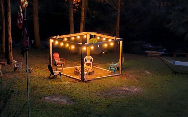 Enclosed Outdoor Firepit with Perfect Lighting