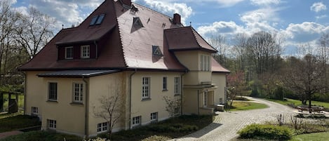 Fewo Ahrenshagen in herrschaftlicher Villa