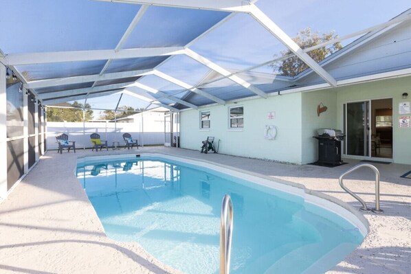 Private Heated Pool with Screened in Lanai