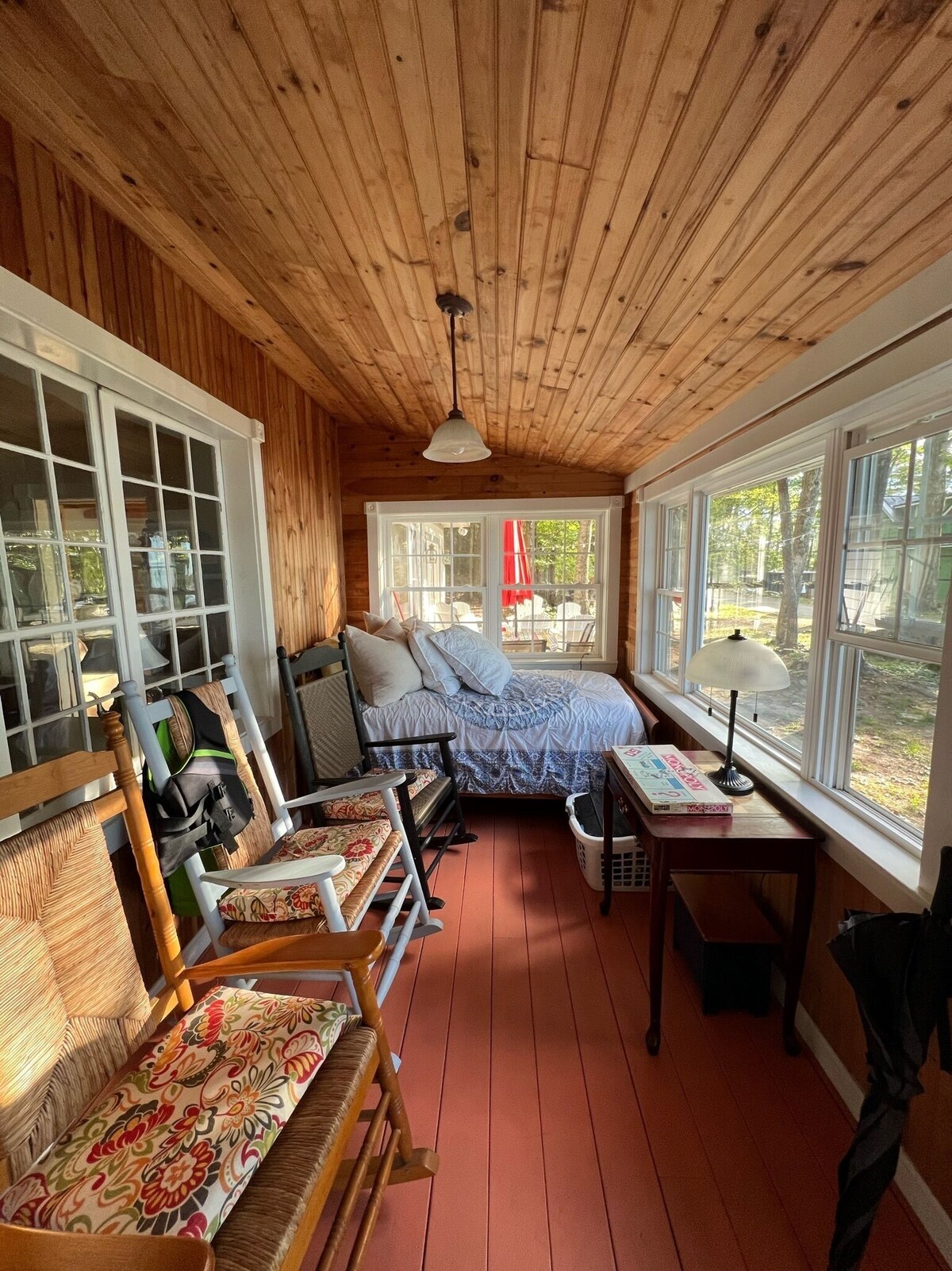 Lakefront Cottage on beautiful Lake Maranacook in Winthrop, ME.